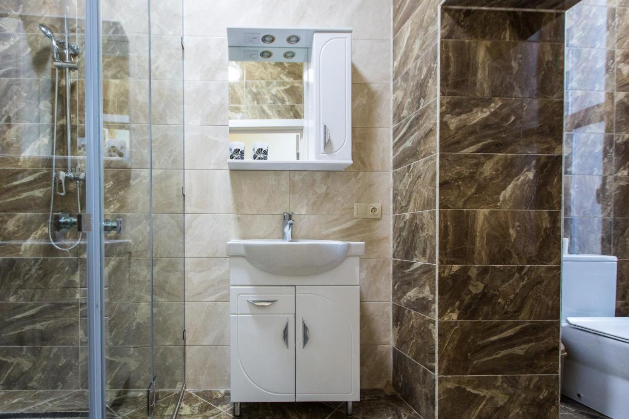 Avangard On Sholom Aleikhem St 7 Apart Apartman Lviv Kültér fotó