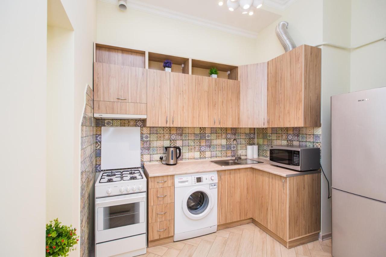 Avangard On Sholom Aleikhem St 7 Apart Apartman Lviv Kültér fotó