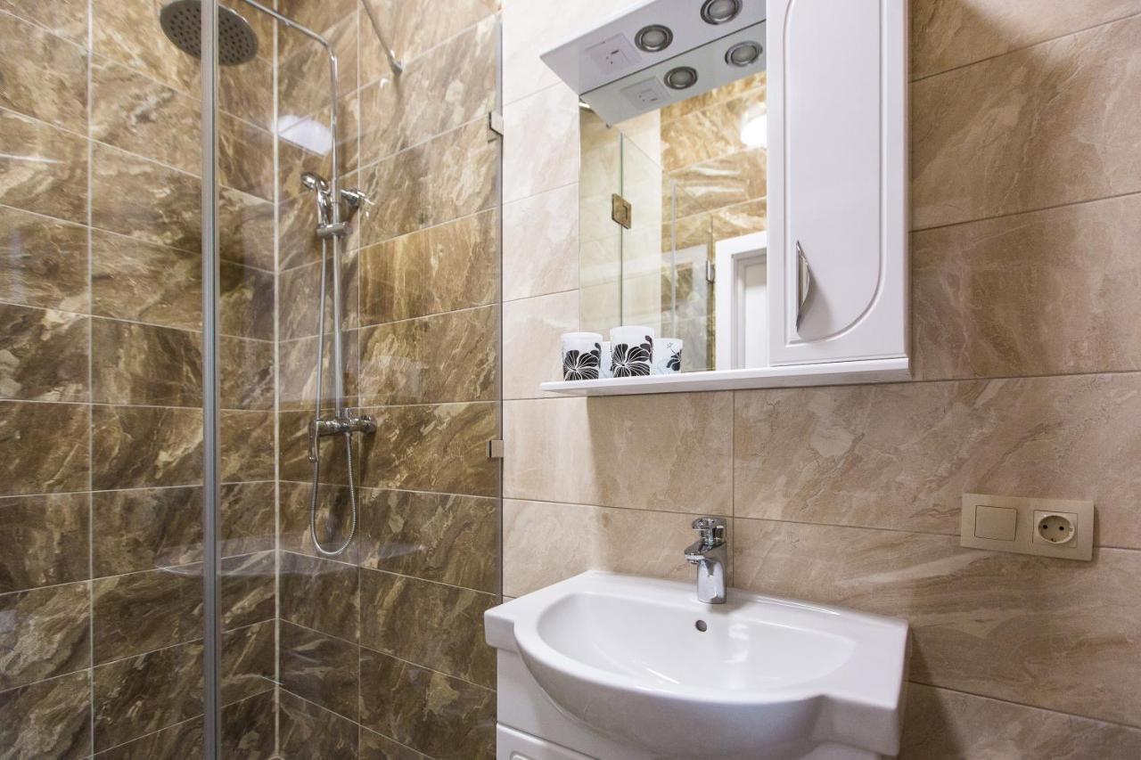 Avangard On Sholom Aleikhem St 7 Apart Apartman Lviv Kültér fotó