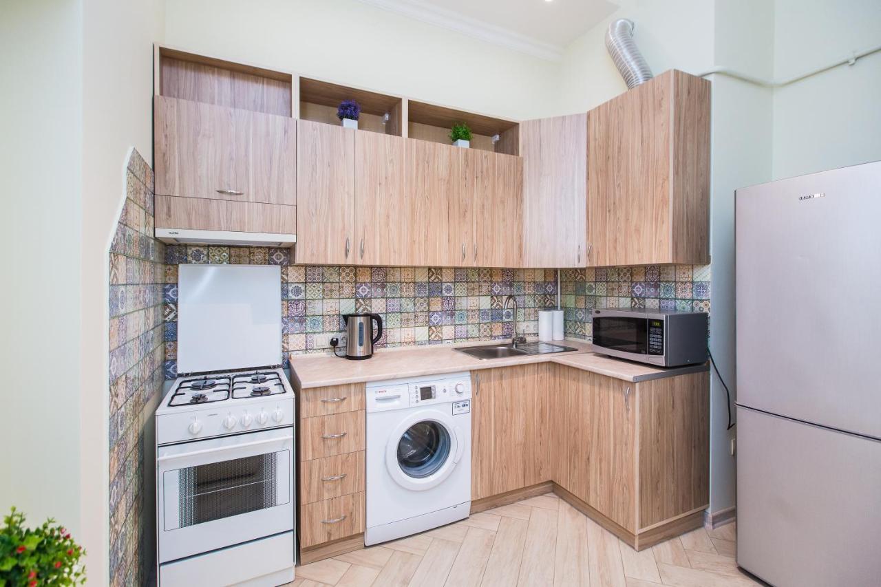 Avangard On Sholom Aleikhem St 7 Apart Apartman Lviv Kültér fotó