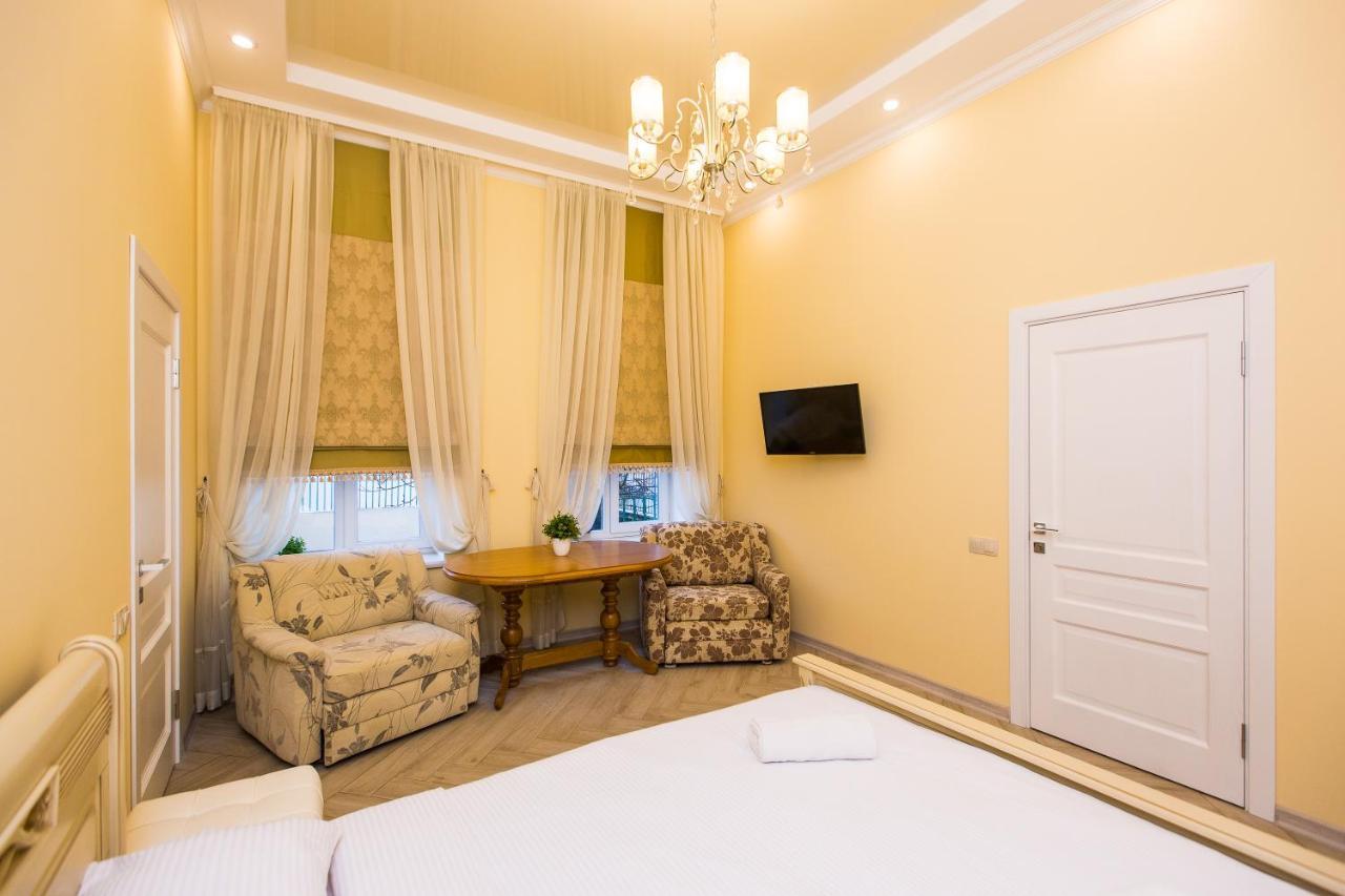 Avangard On Sholom Aleikhem St 7 Apart Apartman Lviv Kültér fotó