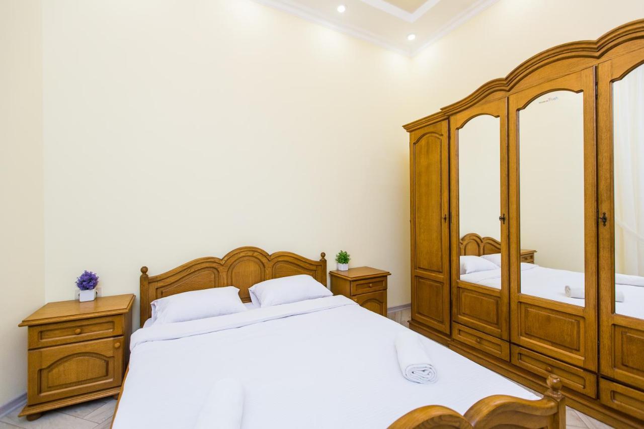 Avangard On Sholom Aleikhem St 7 Apart Apartman Lviv Kültér fotó