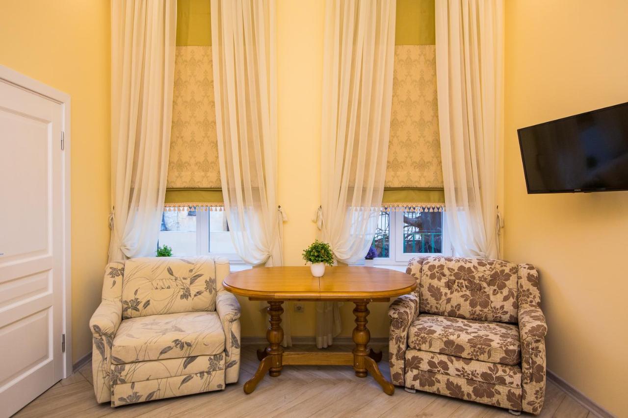 Avangard On Sholom Aleikhem St 7 Apart Apartman Lviv Kültér fotó